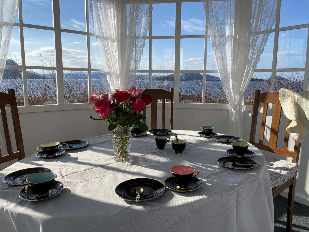 Kraen Gard Villa Larsnes Екстериор снимка