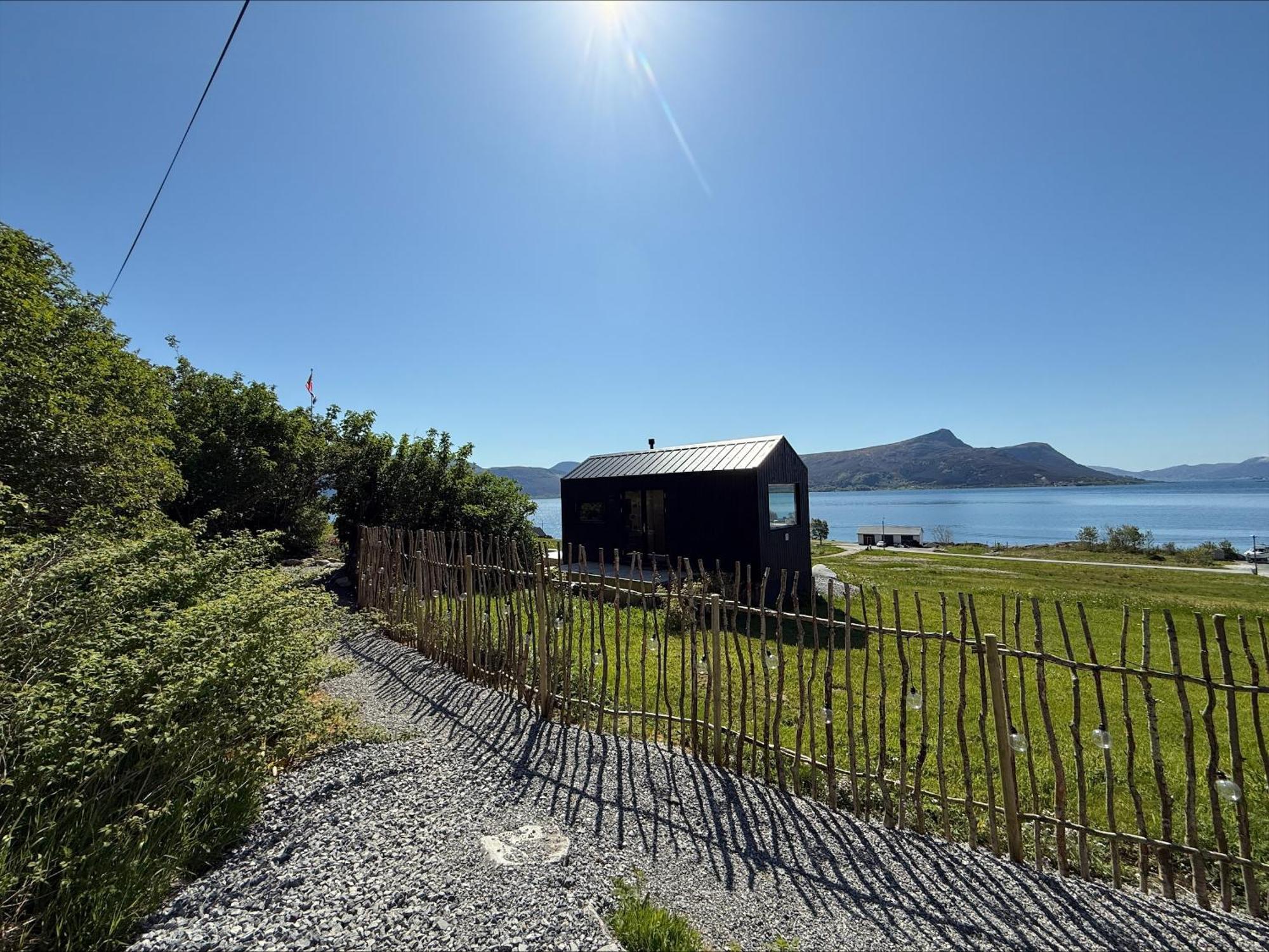 Kraen Gard Villa Larsnes Екстериор снимка